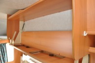 6 postel - použití jako skříň nebo rozložení na postel